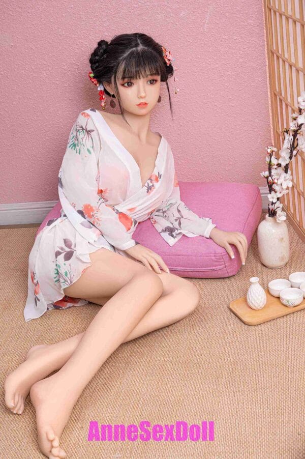 B-cup Japanese Tpe Sex Doll